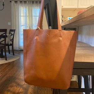 ‘S’ Monogrammed Vegetable-Tanned Leather Tote Bag and Wallet